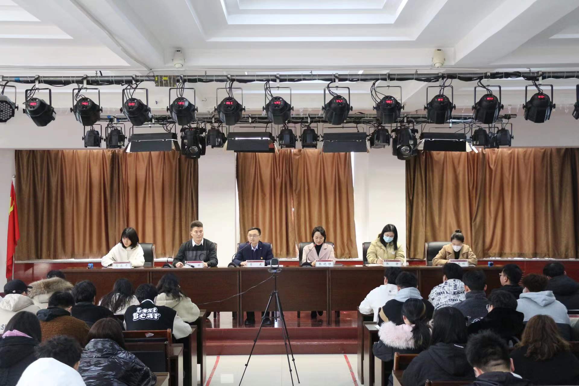 伟德betvlctor体育官网